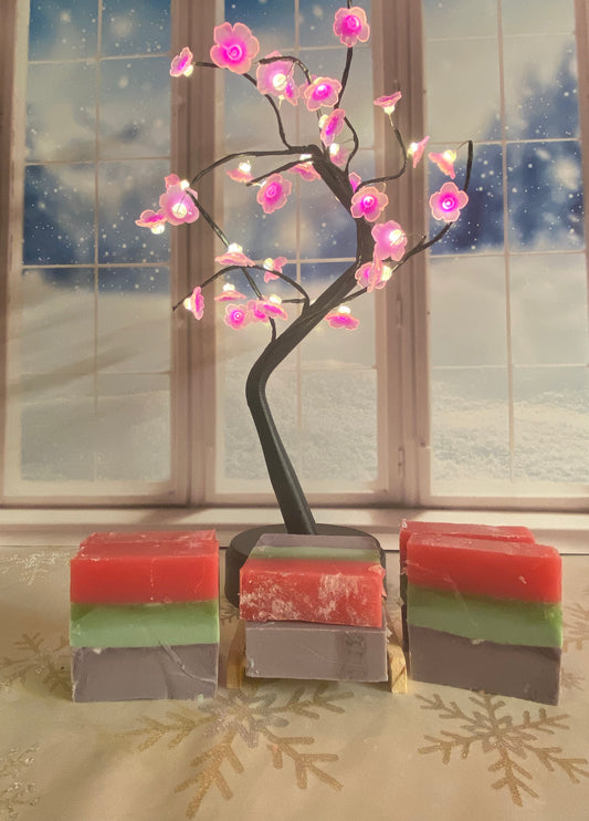 The Caity (Japanese Cherry Blossom) Scented Melt and Pour Soap with Free Bamboo Soap Dish